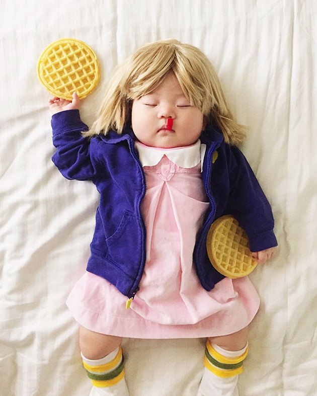 sleeping-baby-cosplay