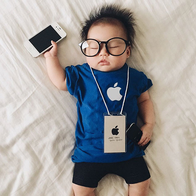 sleeping-baby-cosplay
