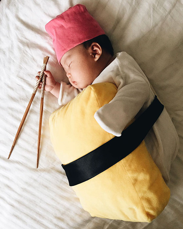 sleeping-baby-cosplay