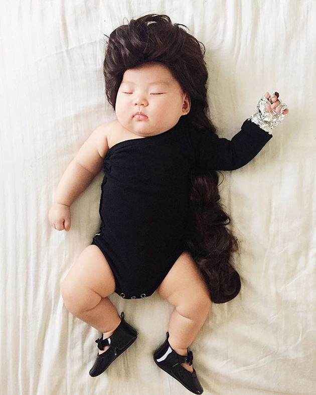 sleeping-baby-cosplay