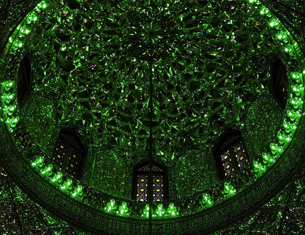 emerald-tomb-ceiling-shah-cheragh-shiraz-iran-10