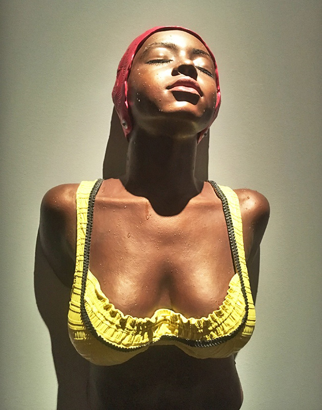 hyperrealist-sculptures