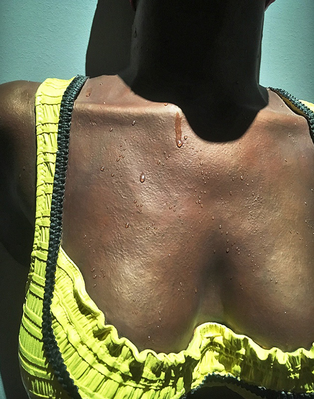 hyperrealist-sculptures