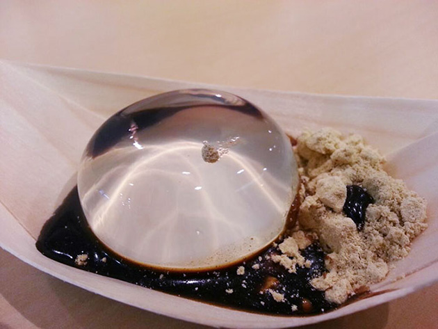 cat water cake japan
