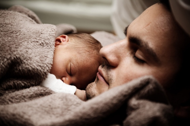 cute-photos-happy-dads-and-babies-14