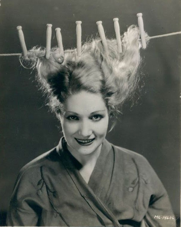 funny vintage photos about women