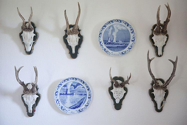 nuclear-reactor-porcelain-plates-11