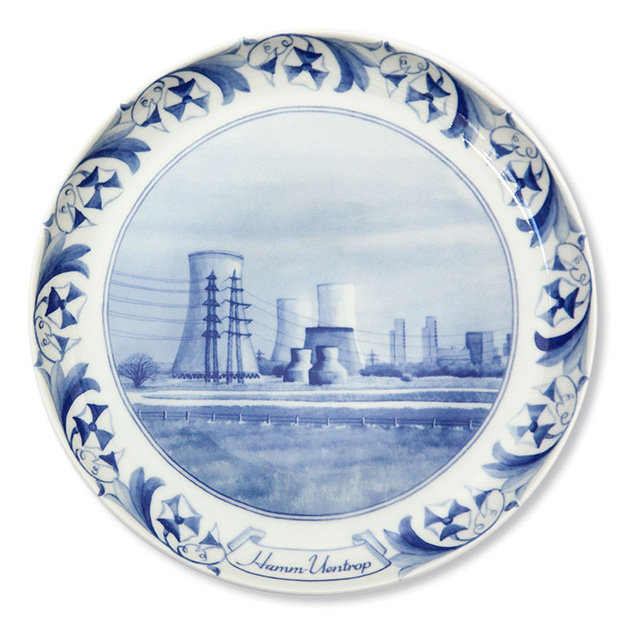 nuclear-reactor-porcelain-plates-14
