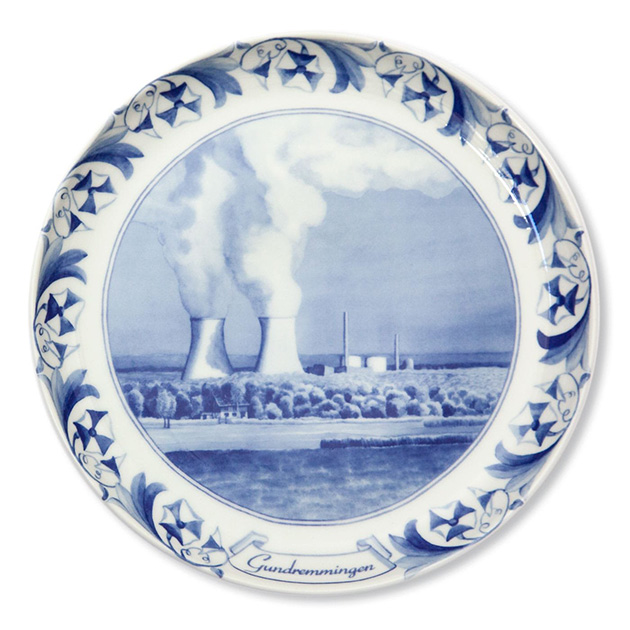 nuclear-reactor-porcelain-plates-15