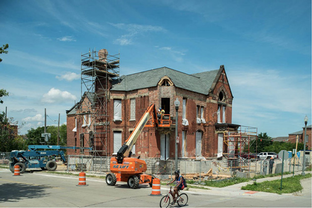 same-buildings-for-over-40-years-9