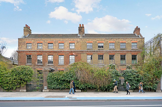 265-Year-Old-Mansion-London