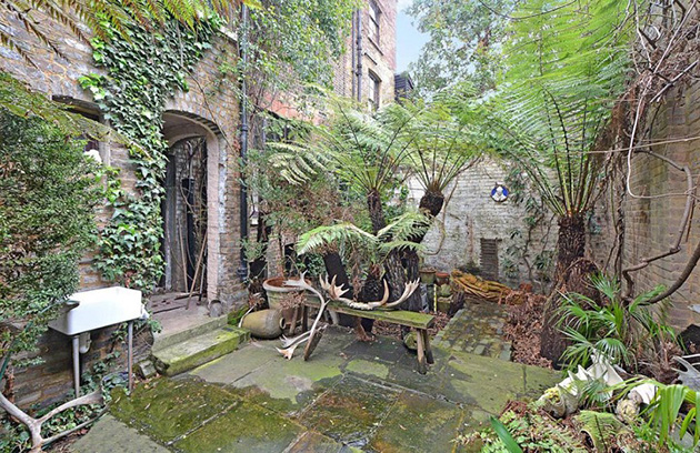 265-Year-Old-Mansion-London
