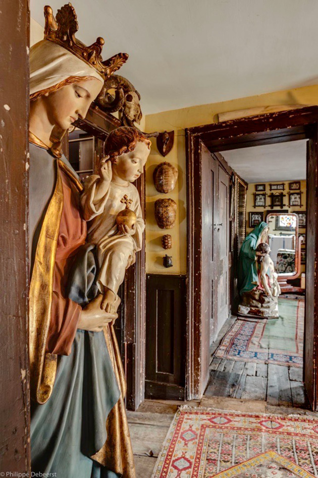265-Year-Old-Mansion-London