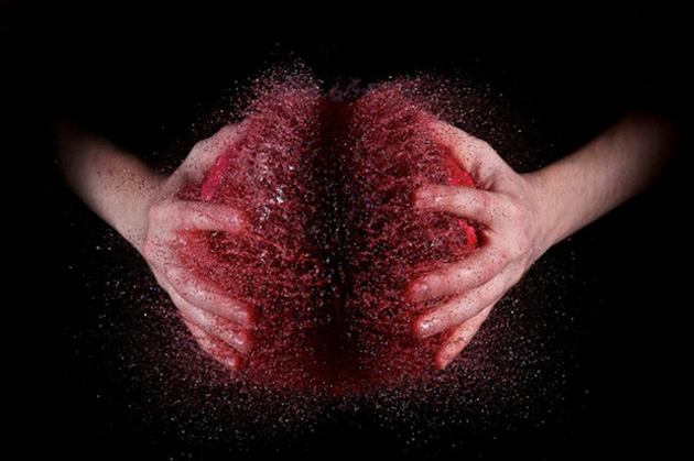 high-speed-photos-water-balloons