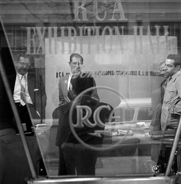 NYC's daily life 50s
