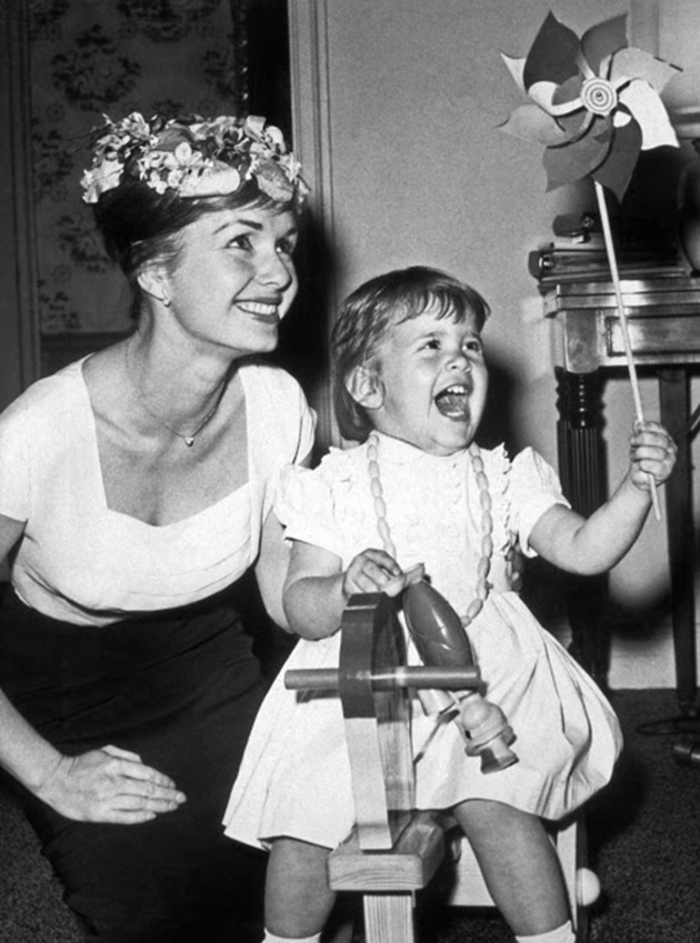 debbie reynolds and carrie fisher