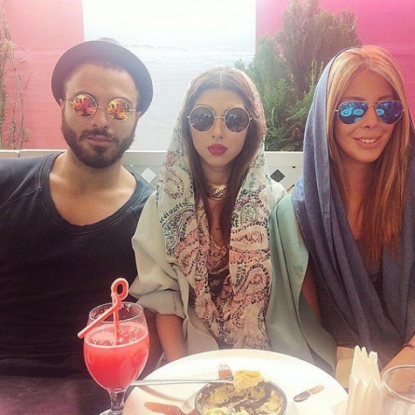 10 Photos Of Iran’s Street Fashion That Will Destroy Your Stereotypes