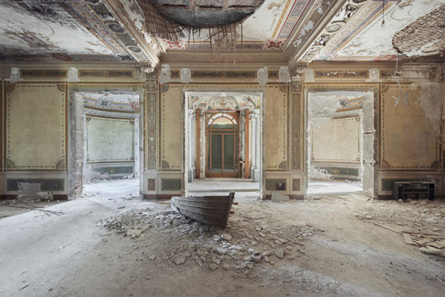 abandoned-palaces