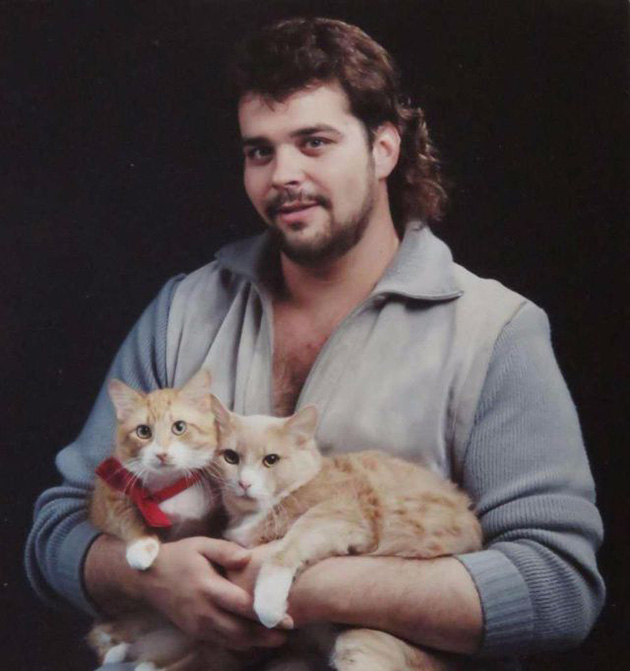 funny-men-with-cats