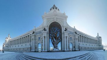 ministry-agriculture-building-metal-tree-kazan-russia