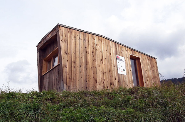 small-houses-saving-space