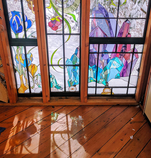 stained-glass-cabin