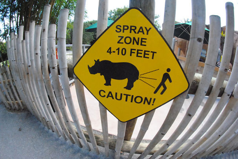 funny-zoo-signs