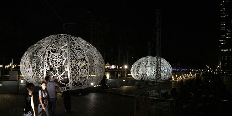 crocheted-urchins-sculpture-architects-singapore