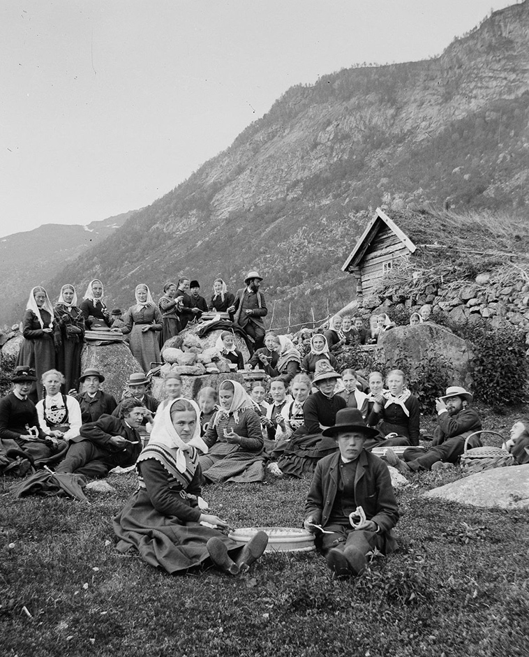 Amazing Photographs Depict 19th Century Norway