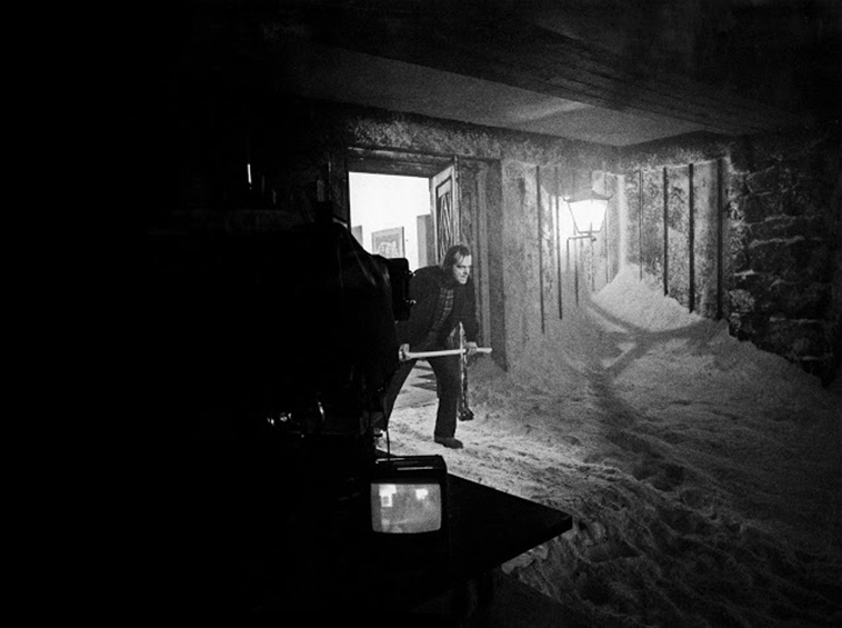 40 Rare Behind the Scenes Photographs of Stanley Kubrick’s ‘The Shining’