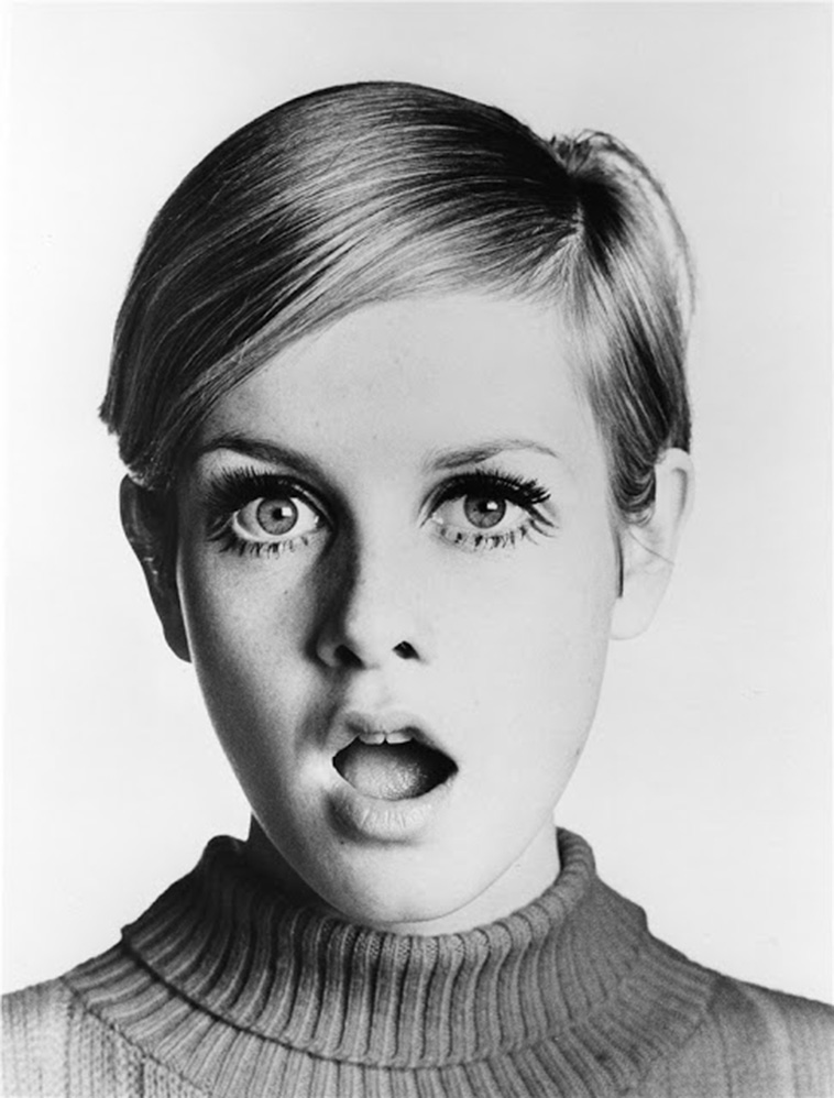 Black and White Photos of Female Celebrities 