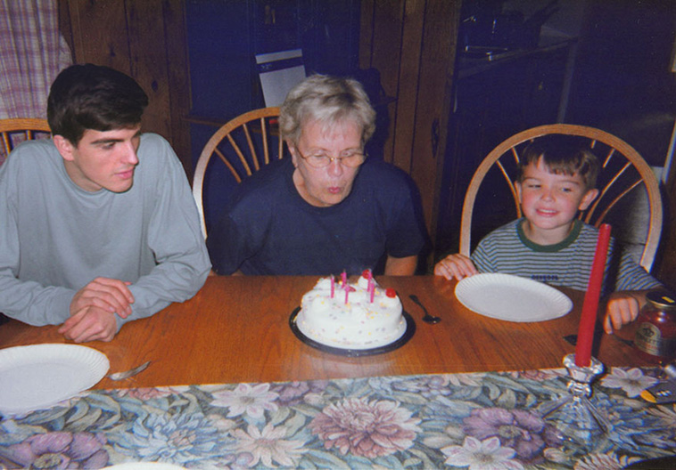 Guy Photoshops Himself Into Childhood Pics