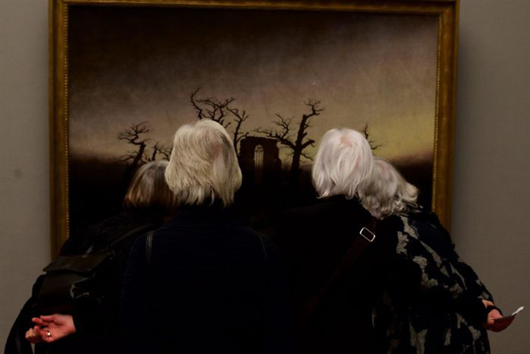 people-matching-artworks
