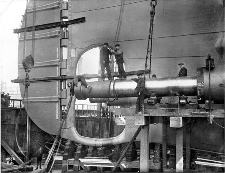 construction of the titanic