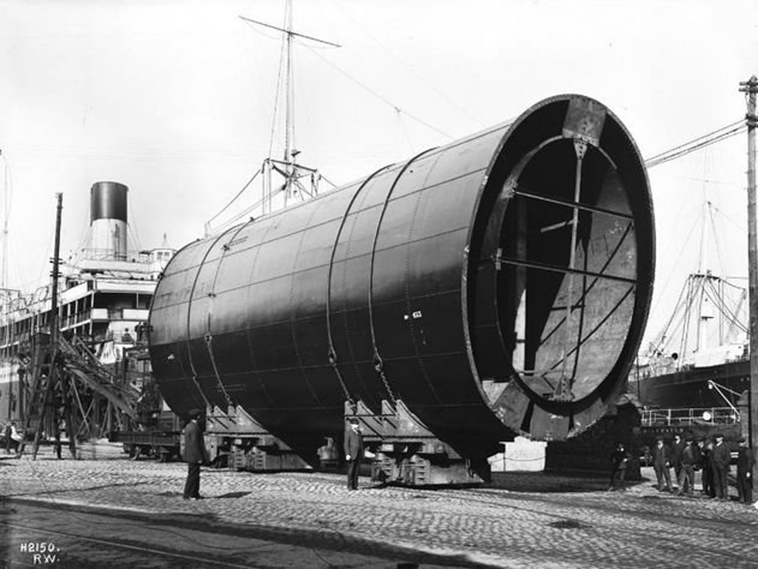 construction of the titanic