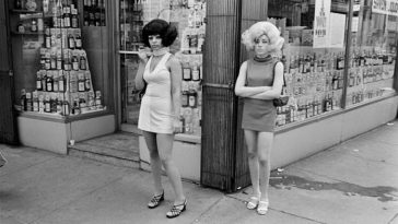 Black and White Photographs of New York City’s ‘Mean Streets