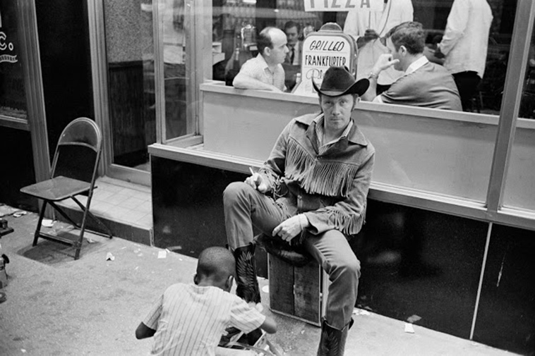 Black and White Photographs of New York City’s ‘Mean Streets