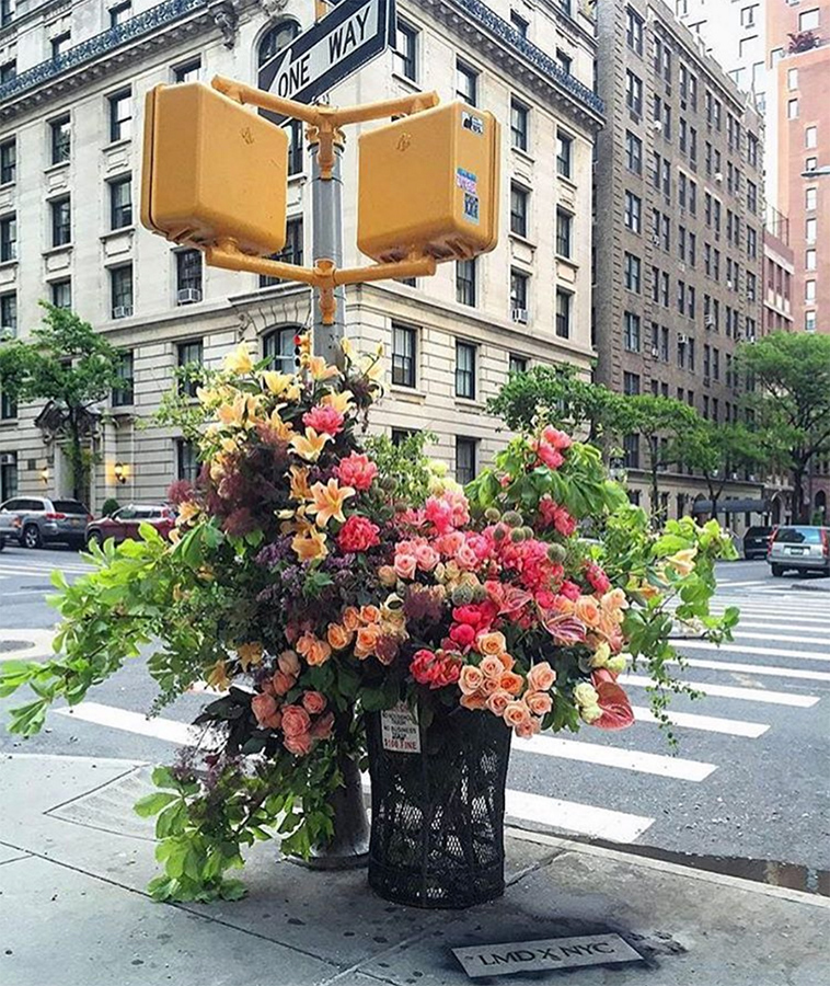 trash cans flowers new york