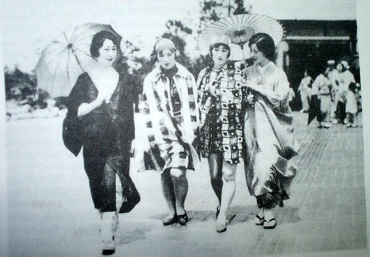 Japanese Women Fashion in the Westernized Era