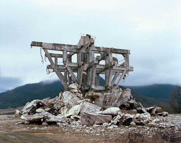 old monuments yugoslavia spomeniks jan kempenaers