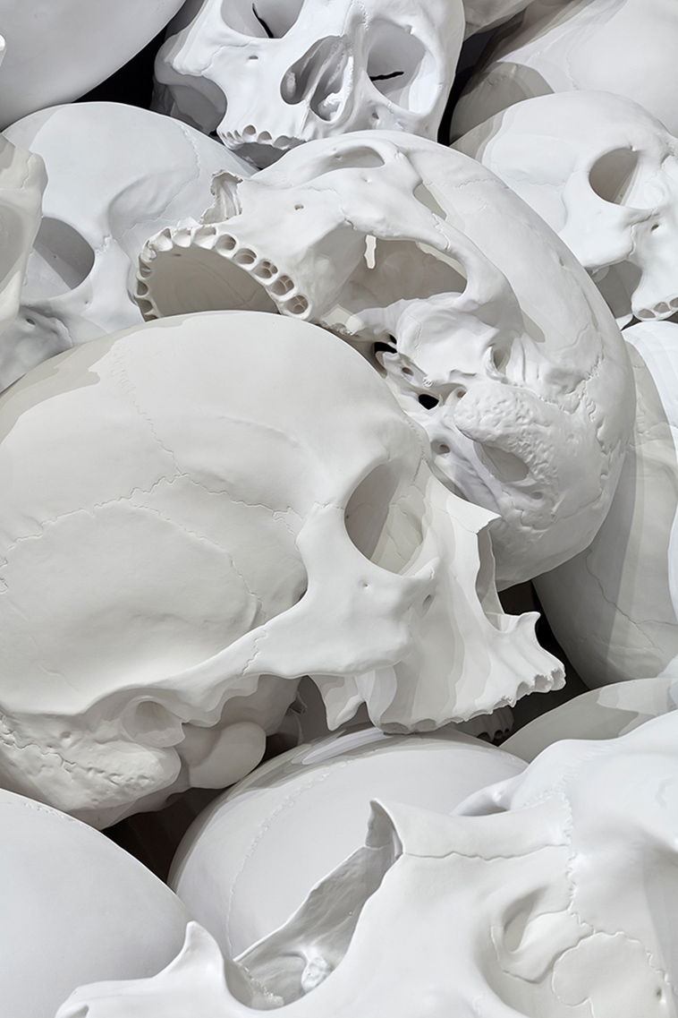 ron mueck skulls national gallery victoria mass