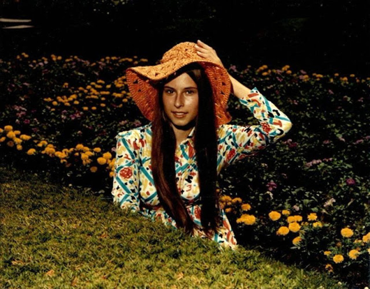 teenage young girls fashion 1970s