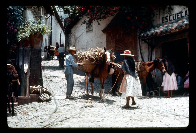 Everyday life of Mexico in 1950s