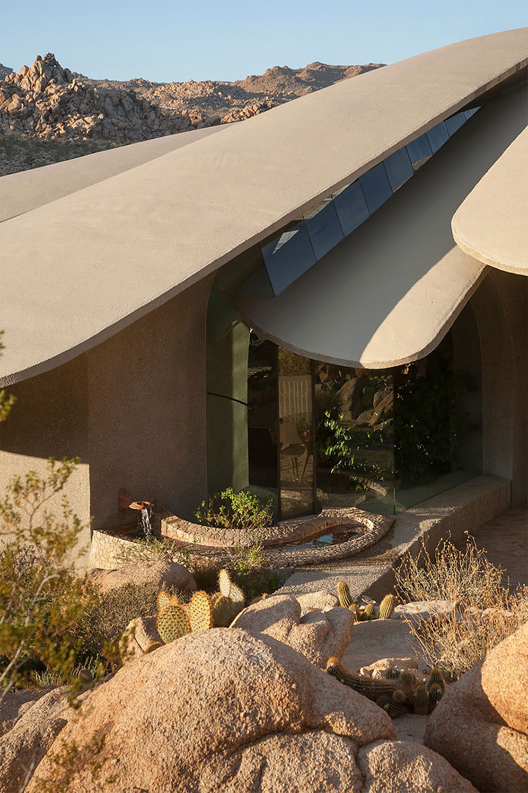 desert house landmark american organic architecture