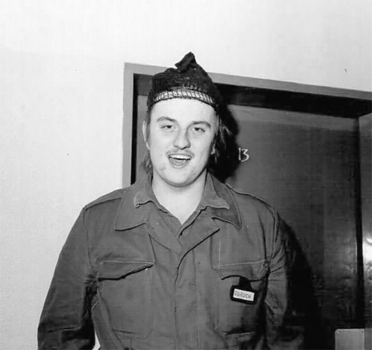 german-soldier-long-hair-1970s