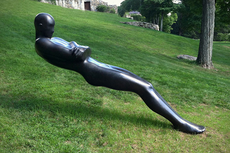 sculptures defying gravity laws of physics