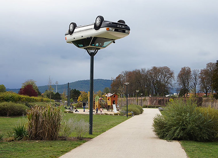 sculptures defying gravity laws of physics
