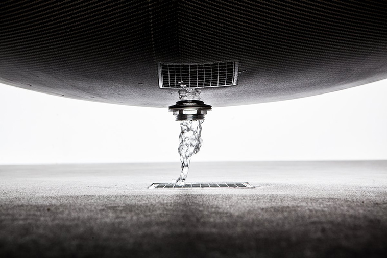 Carbon-Fibre-Bath