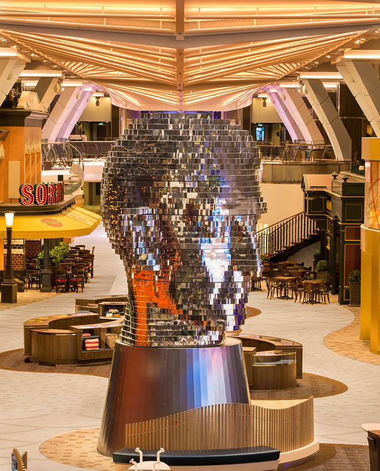 worlds-largest-passenger-ship-harmony-of-the-seas-royal-caribbean