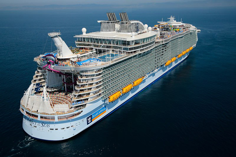 worlds-largest-passenger-ship-harmony-of-the-seas-royal-caribbean